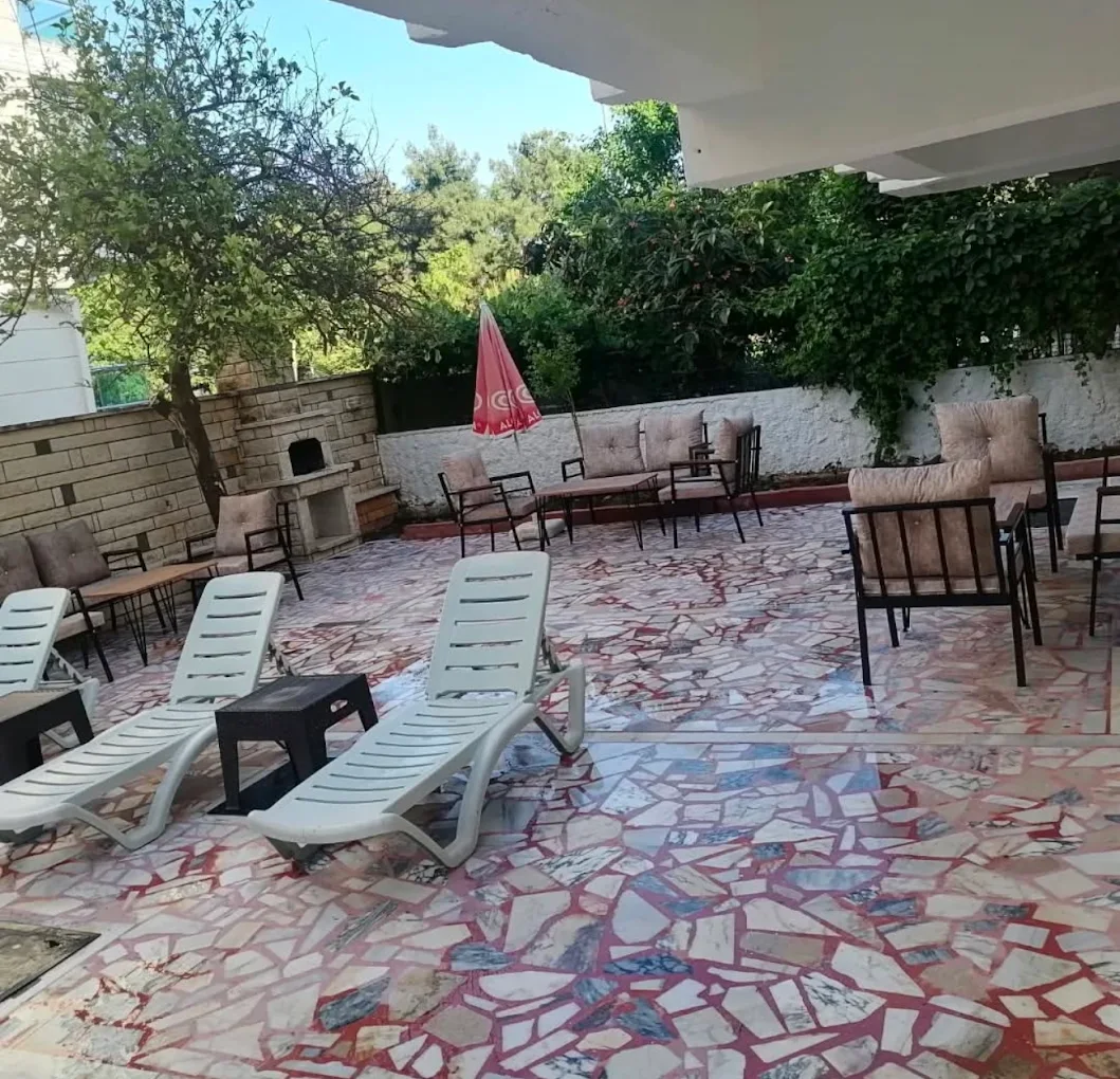 Bahçe dinlenme alanı